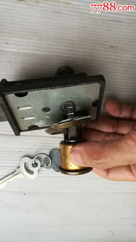 忆五十年代北京人民五金厂 好品铁暗锁与灯具的零售故事